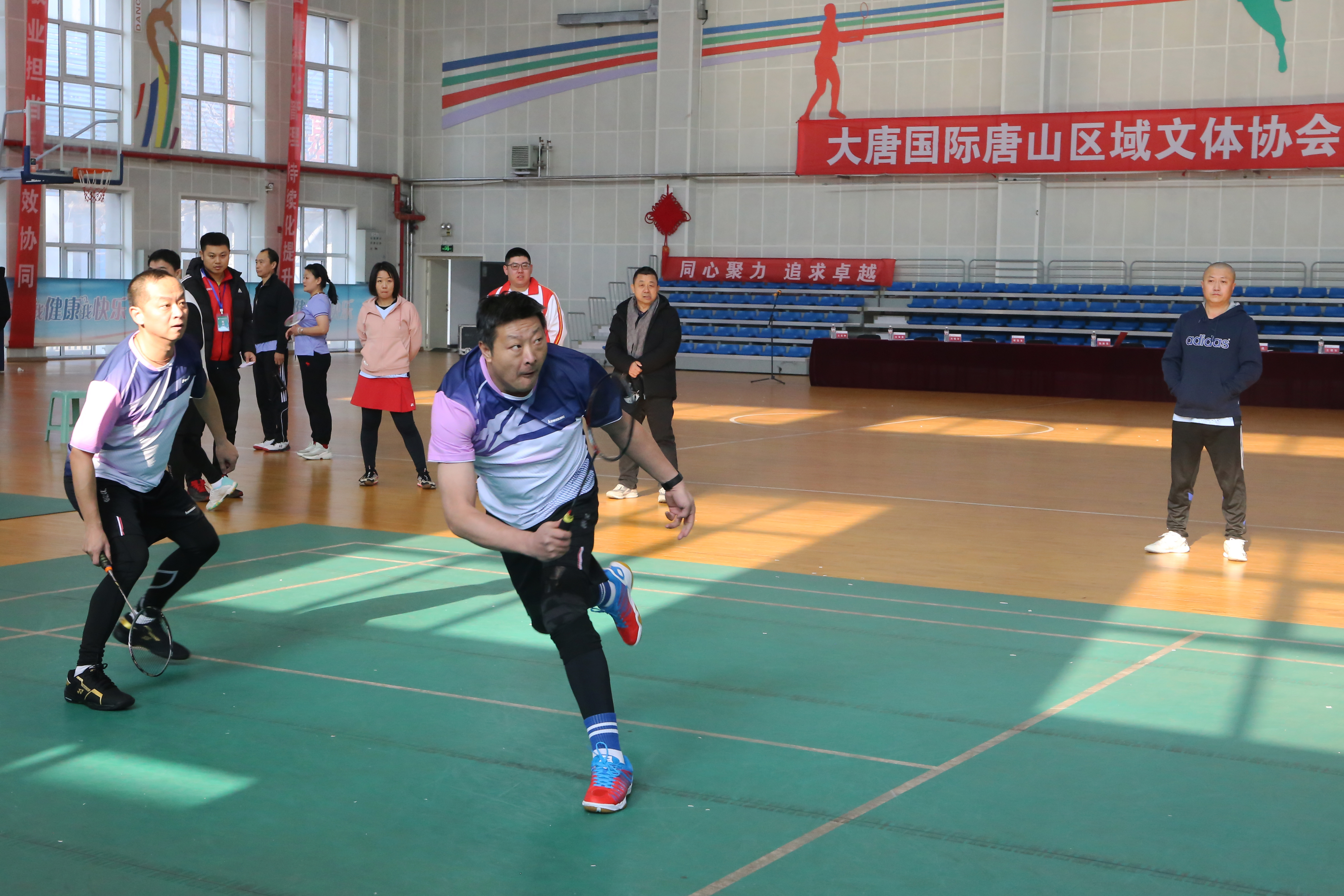 1705038601466023468.jpg 【现场风采】王滩发电公司:承办大唐国际唐山区域文体协会羽毛球团体比赛 (6).jpg